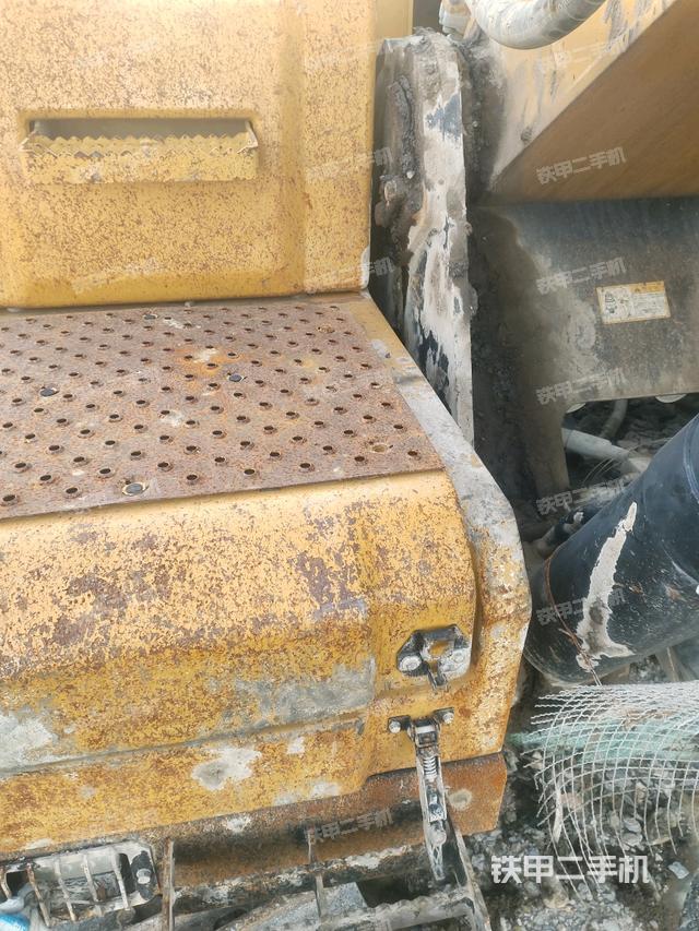 大臂根部?斜視（工作和回轉(zhuǎn)裝置）