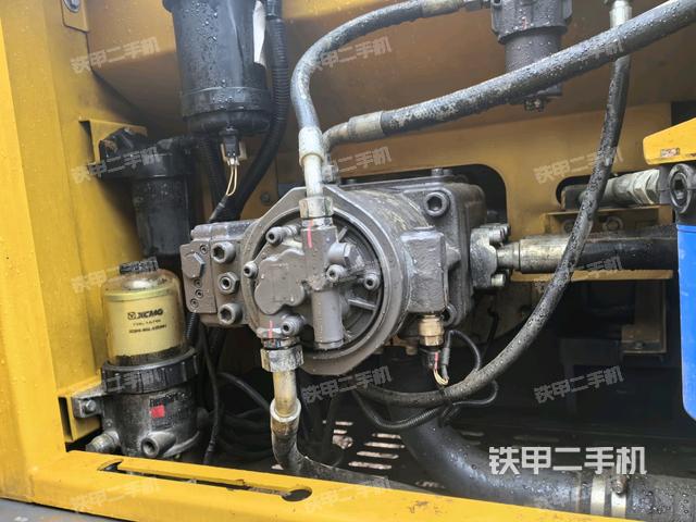 液壓泵室（大件艙室）