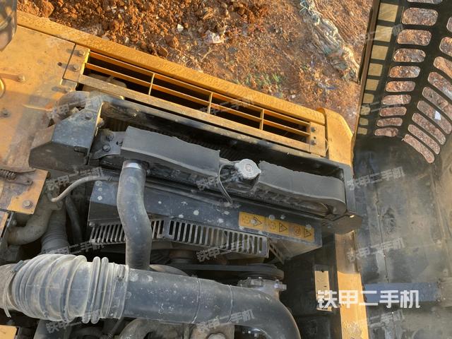 驾驶室顶部俯视（上车部件）