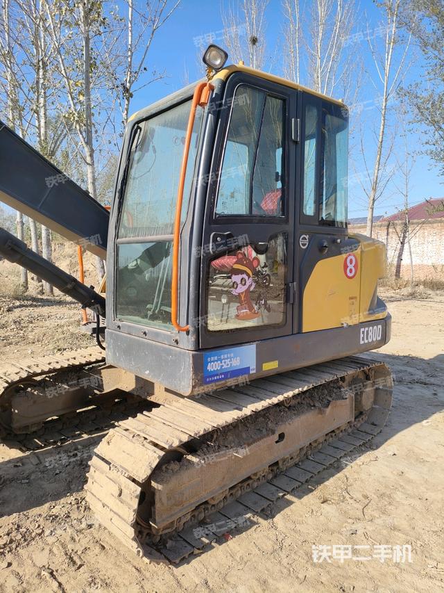 驾驶室整体（整机外观）