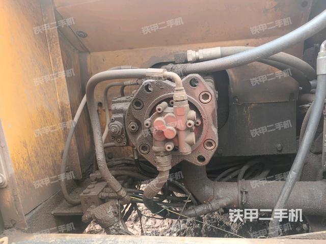 液压泵室（大件舱室）