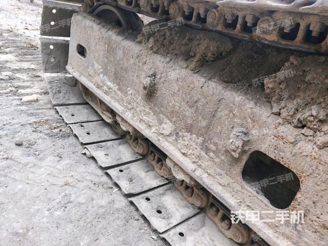 右侧行走马达盖板（行走机构）