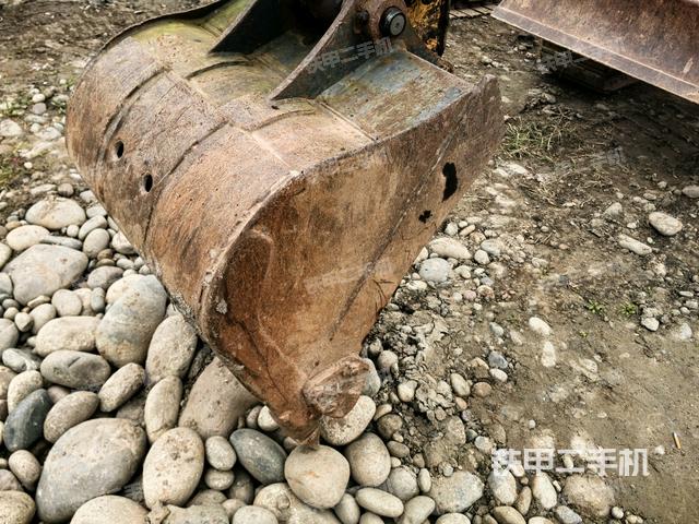 鏟斗45度（工作和回轉(zhuǎn)裝置）