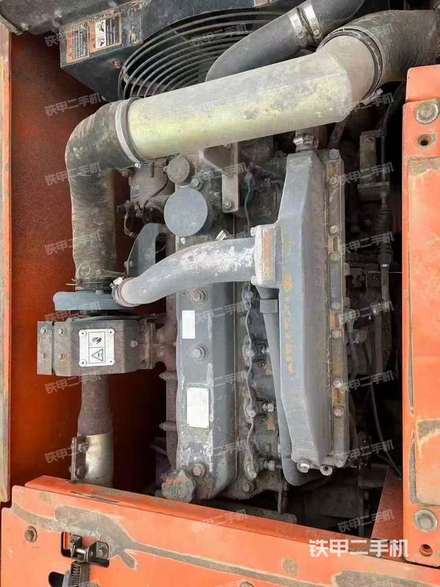 发动机整体俯视（整机外观）