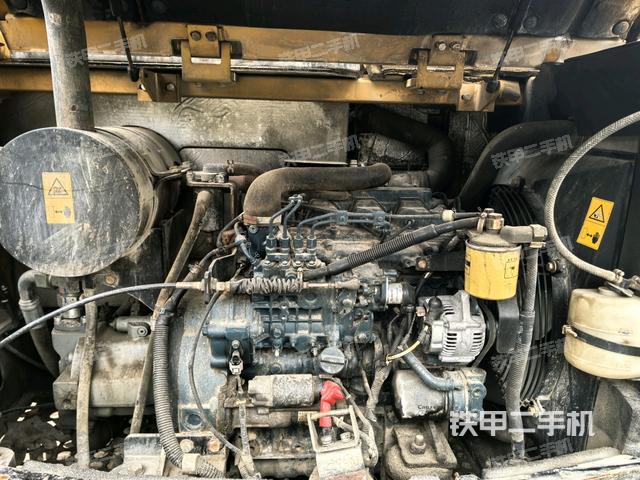 發(fā)動機室（上車部件）