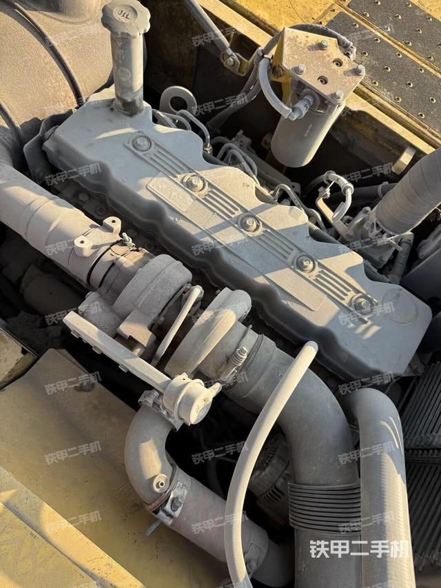 发动机整体俯视（整机外观）