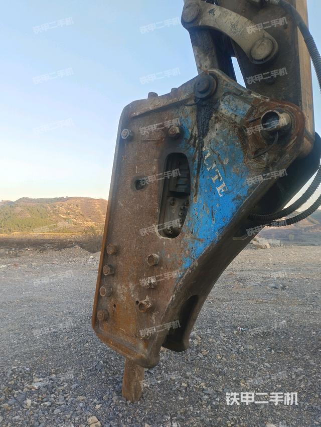 鏟斗45度（工作和回轉(zhuǎn)裝置）