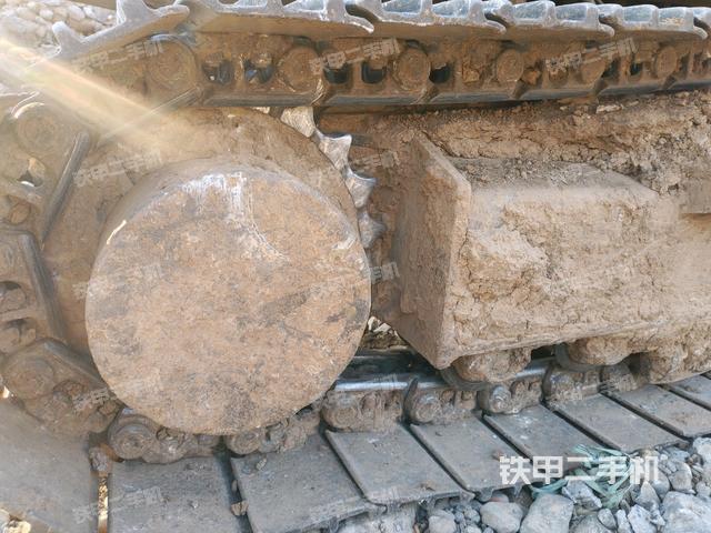 右側(cè)履帶整體（行走機(jī)構(gòu)）