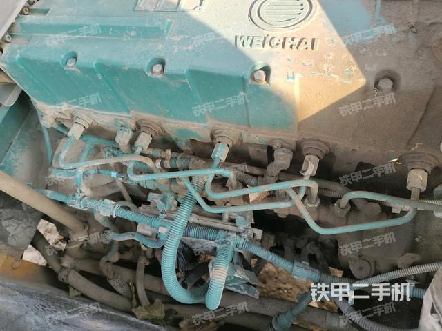 氣門室蓋螺絲特寫（上車部件）