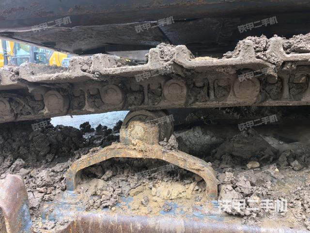 左導(dǎo)向輪（行走機(jī)構(gòu)）