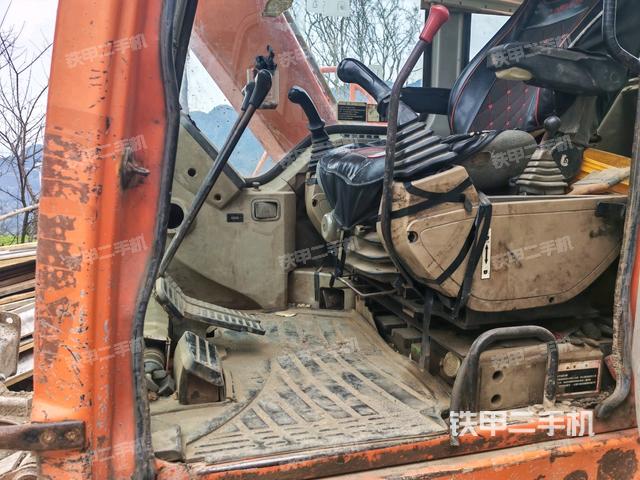 顶棚整体（驾驶室部分）