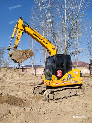 龙工LG6075挖掘机