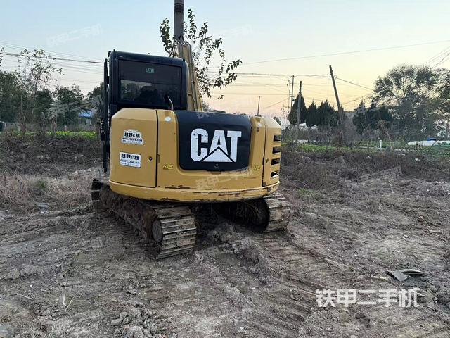 駕駛室頂部（整機(jī)外觀）