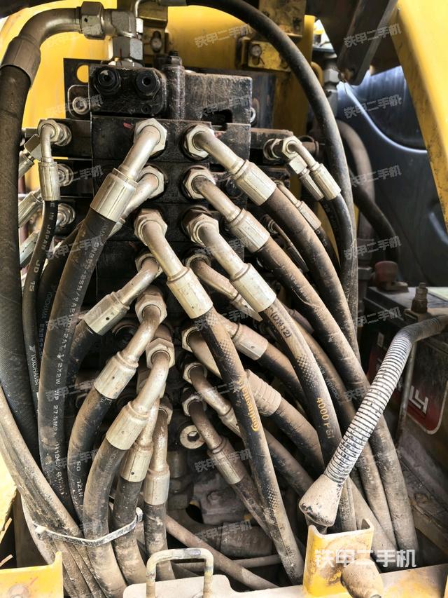 分配閥（上車部件）