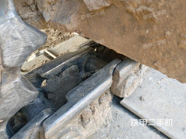 右側(cè)行走馬達(dá)蓋板（行走機(jī)構(gòu)）