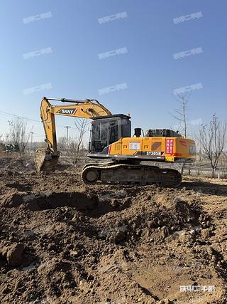 三一重工SY305C挖掘机