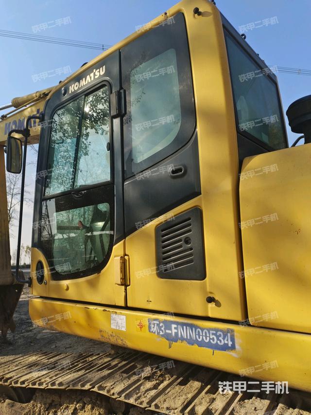 駕駛室左后45度（駕駛室部分）