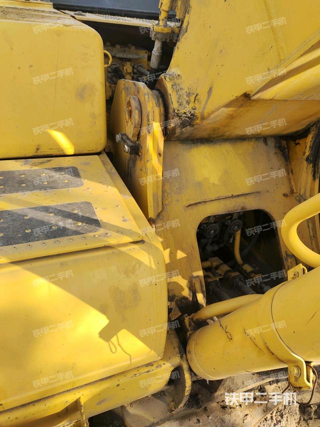 大臂根部?斜視（工作和回轉(zhuǎn)裝置）