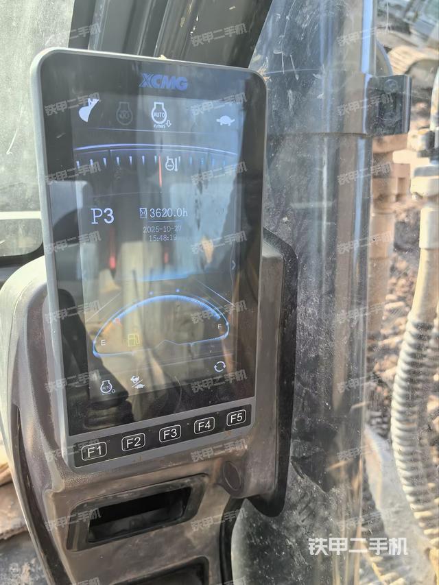 显示屏 （驾驶室部分）