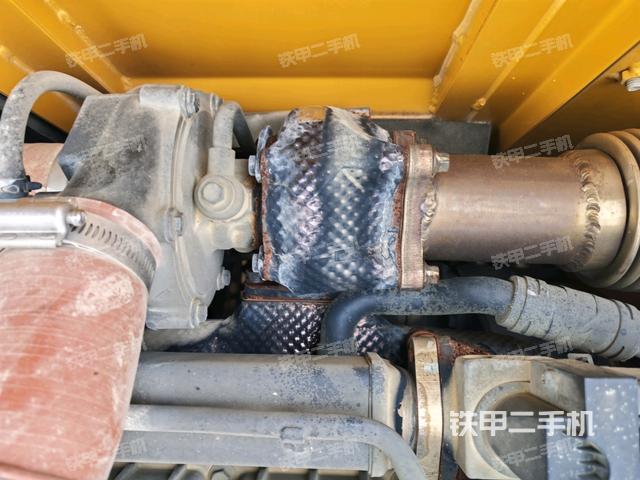 气门室盖螺丝特写（上车部件）