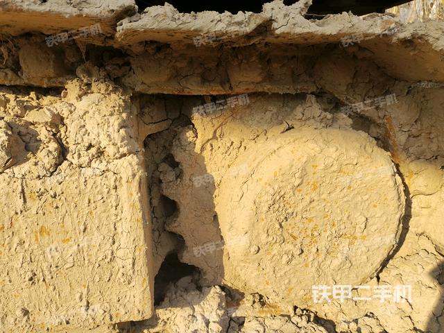 左導(dǎo)向輪（行走機(jī)構(gòu)）