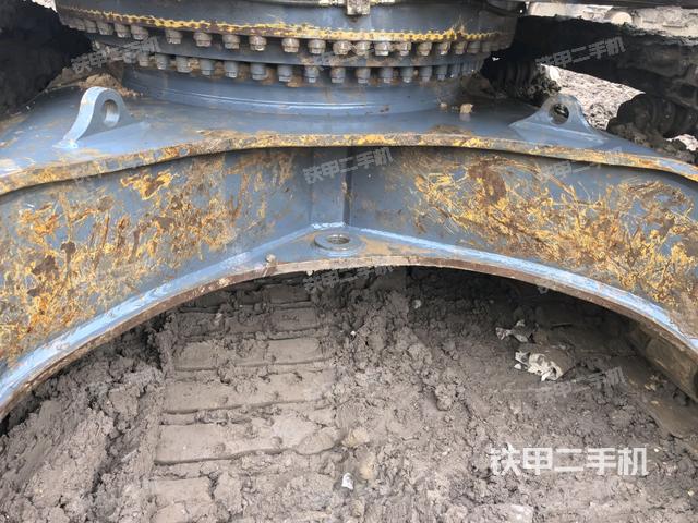 大臂根部?斜視（工作和回轉(zhuǎn)裝置）