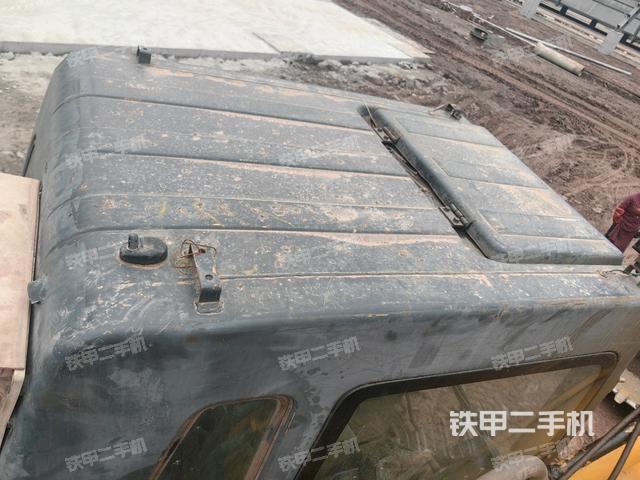 驾驶室顶部俯视（上车部件）