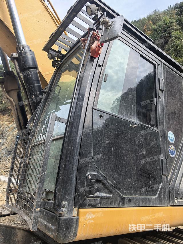 驾驶室整体（整机外观）