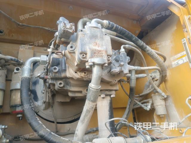 液壓泵室（大件艙室）