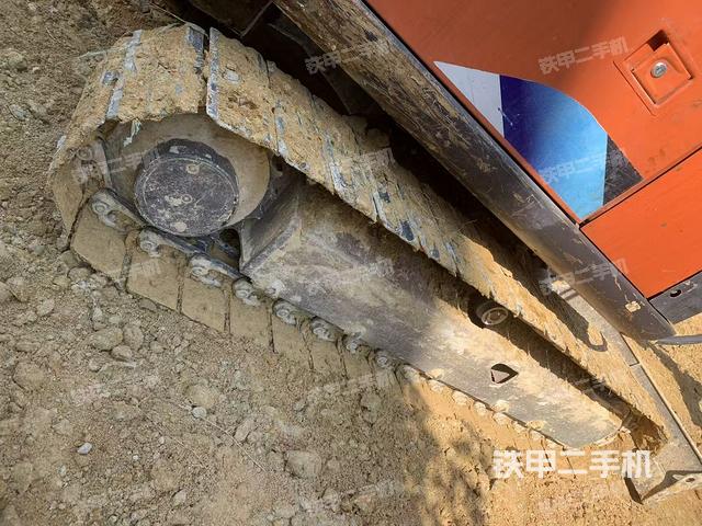 单侧履带整体（整机外观）