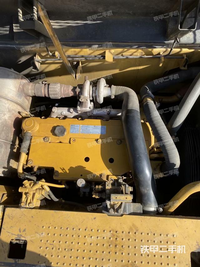 发动机整体俯视（整机外观）