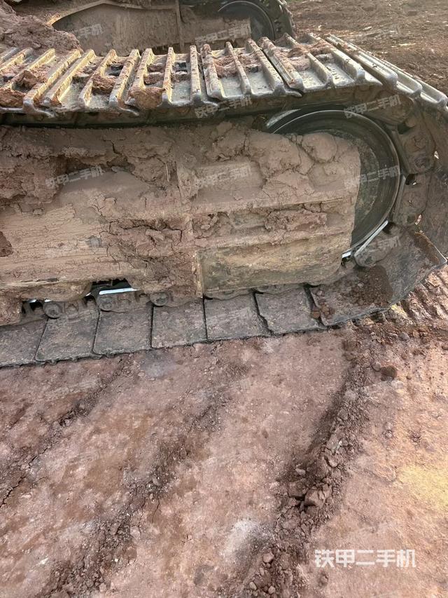 右侧履带整体（行走机构）