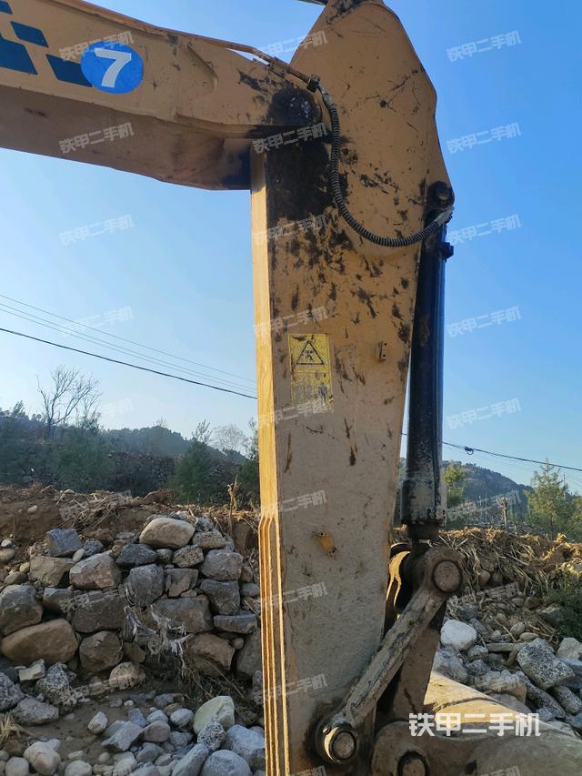 小臂整體左后（工作和回轉(zhuǎn)裝置）