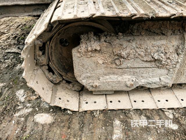 右導(dǎo)向輪（行走機(jī)構(gòu)）