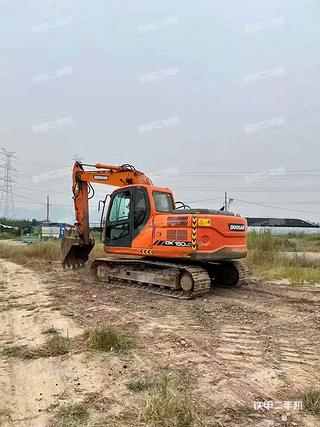 斗山DX150LC挖掘机