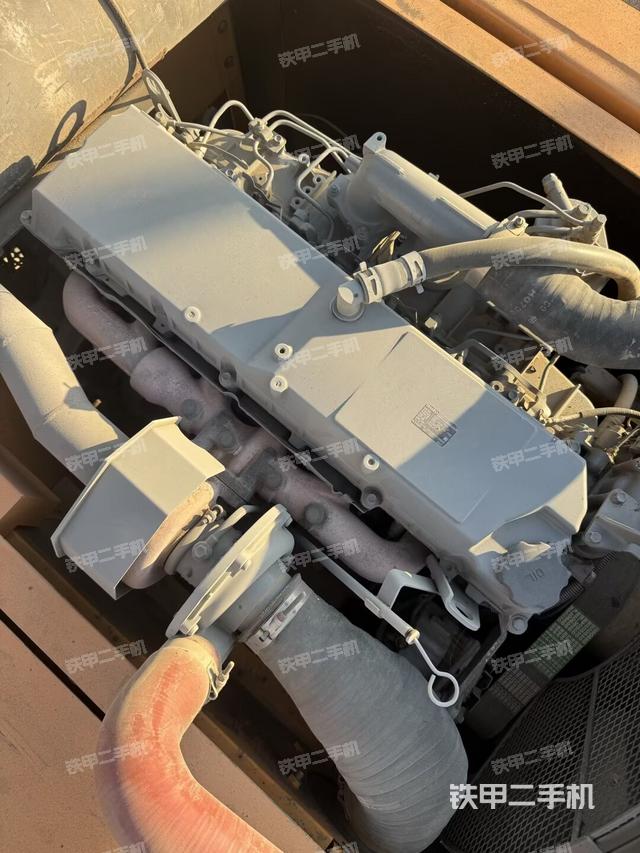 发动机整体俯视（整机外观）