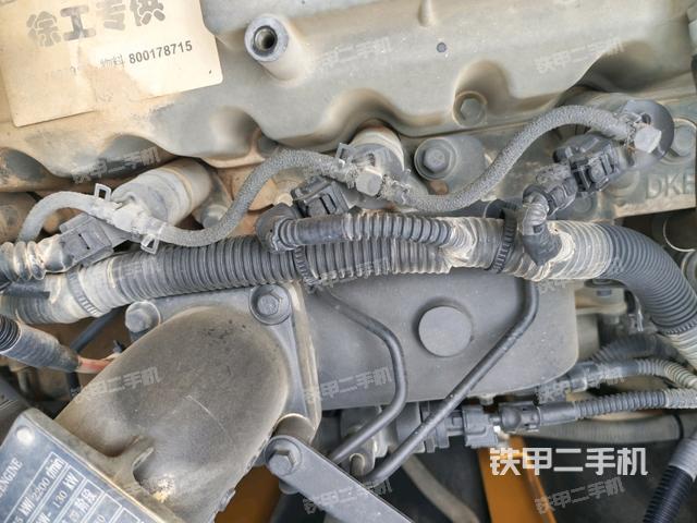 发动机室（上车部件）