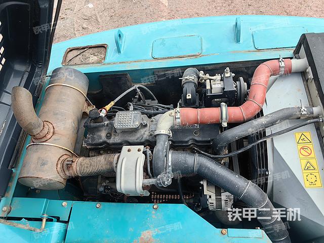 发动机整体俯视（整机外观）