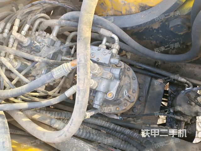 回轉(zhuǎn)馬達(dá)（上車部件）