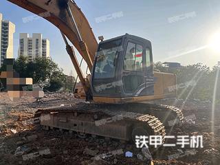 加藤HD820R挖掘机