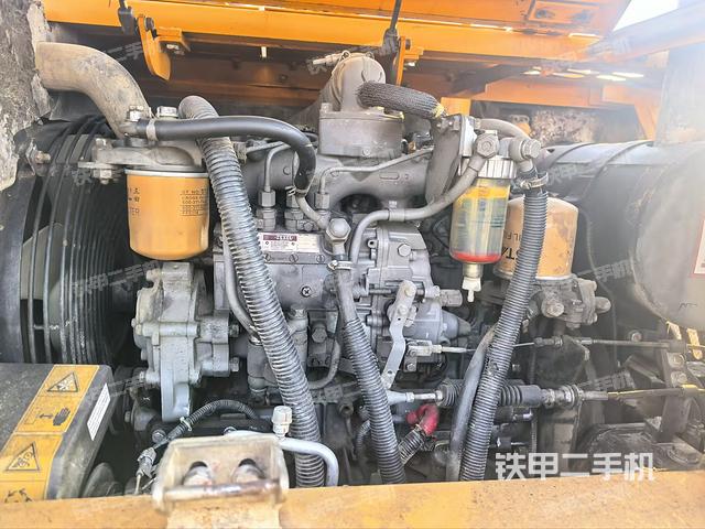 发动机整体俯视（整机外观）