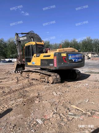 沃尔沃EC240CL清道夫挖掘机