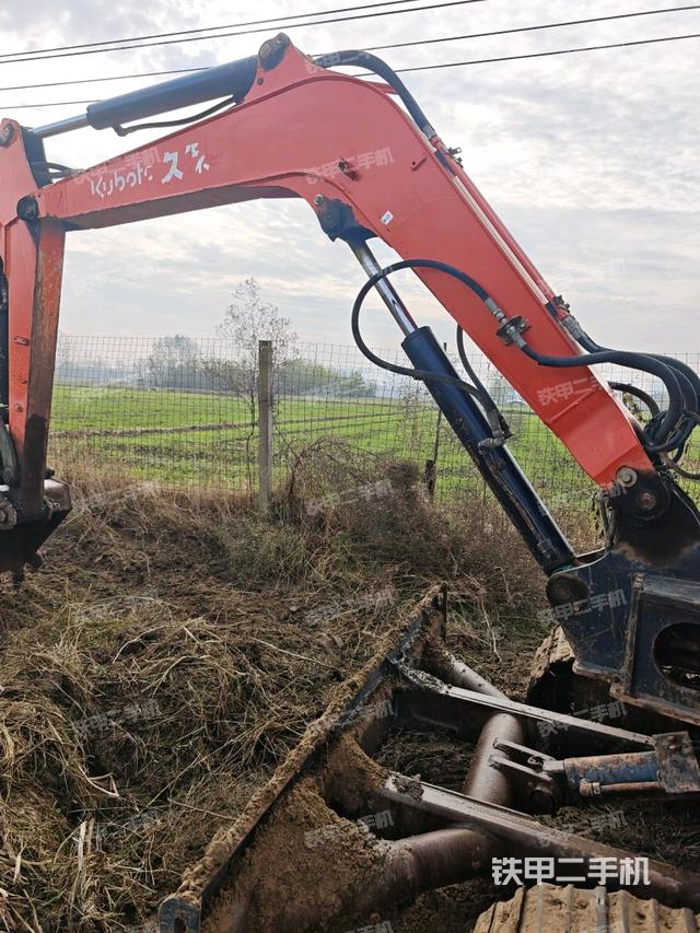 小臂整体右前（工作和回转装置）