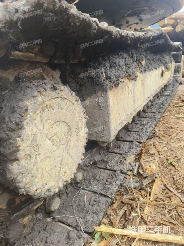 单侧履带整体（整机外观）