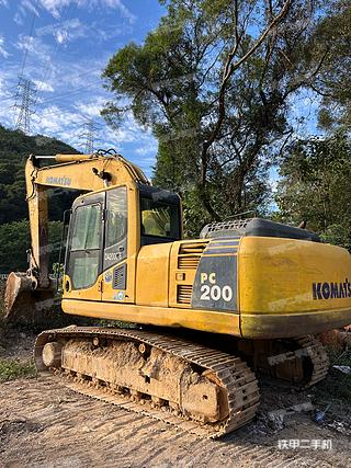 小松PC200-8挖掘机