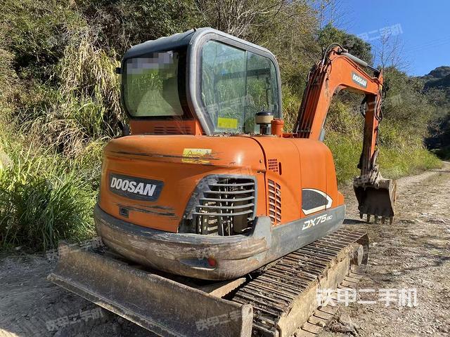 整机右后45°（整机外观）