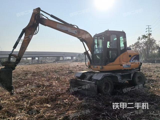 犀牛重工XN75Y挖掘机