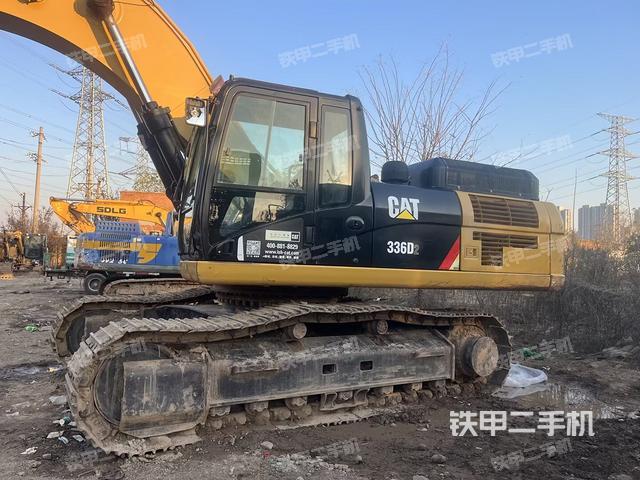 驾驶室整体（整机外观）