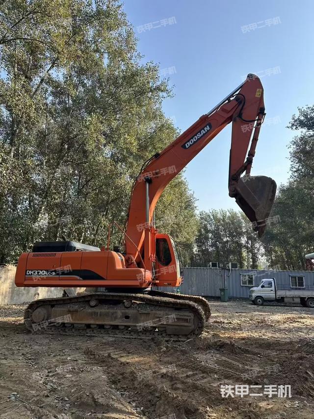 整机右后45°（整机外观）