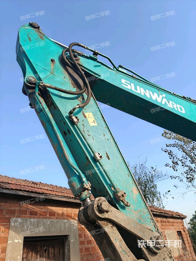 大臂根部 斜视（工作和回转装置）